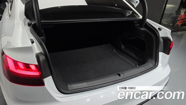 Audi A4 2021 — photo 20