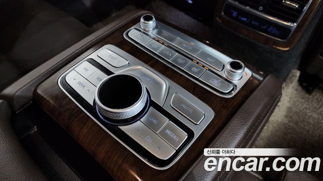 Kia K9 2019 — photo 19