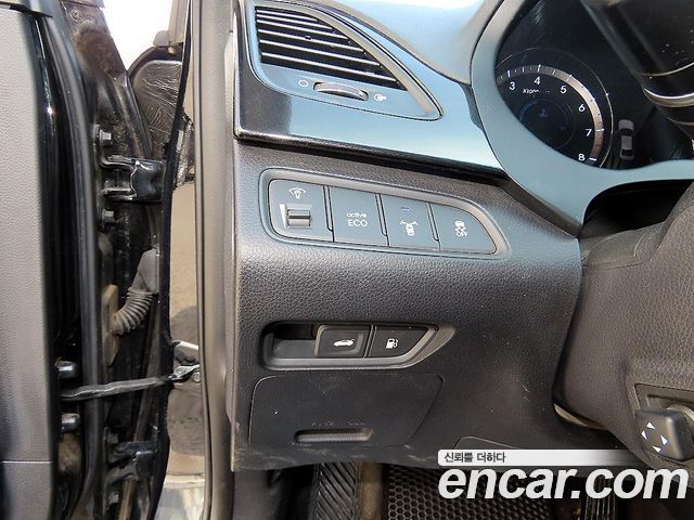 Hyundai Grandeur 2011 — photo 12