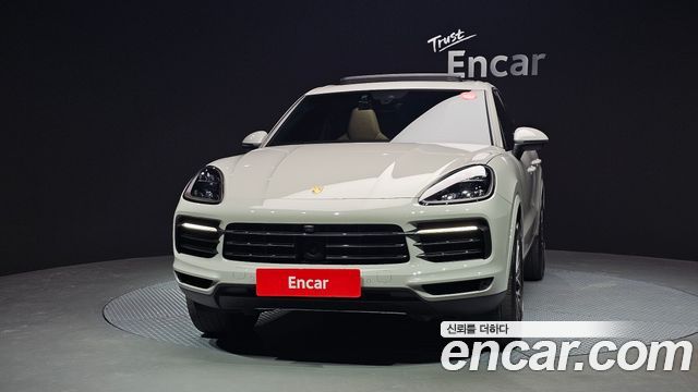 Porsche Cayenne 2021 — photo 3