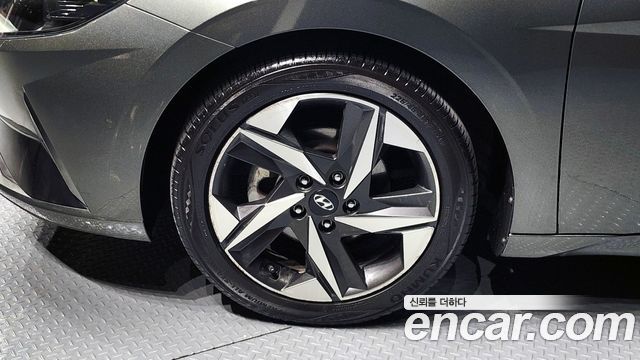Hyundai AVANTE 2021 — photo 5