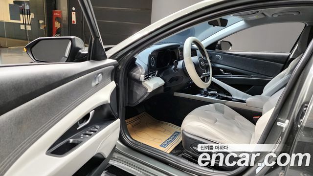 Hyundai AVANTE 2021 — photo 11