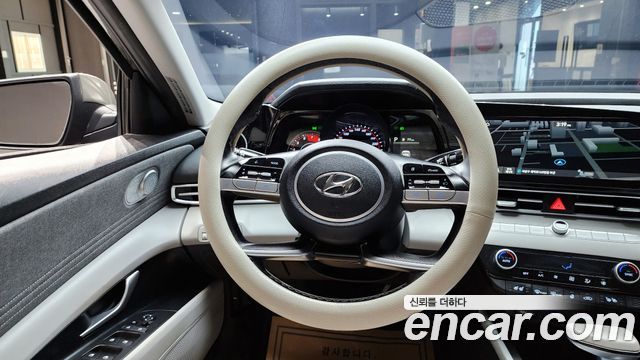 Hyundai AVANTE 2021 — photo 14