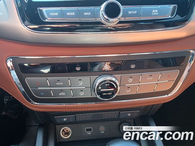 KG Mobility Rexton 2019 — photo 17