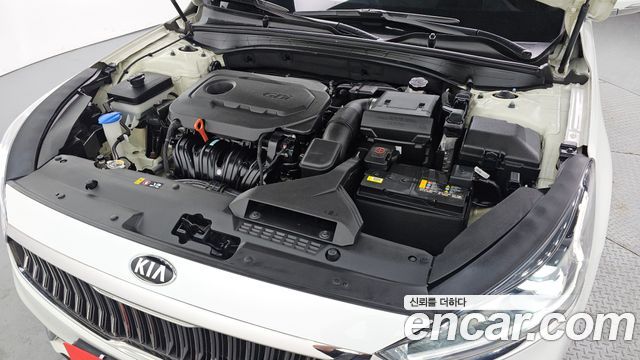 Kia K7 2018 — photo 6