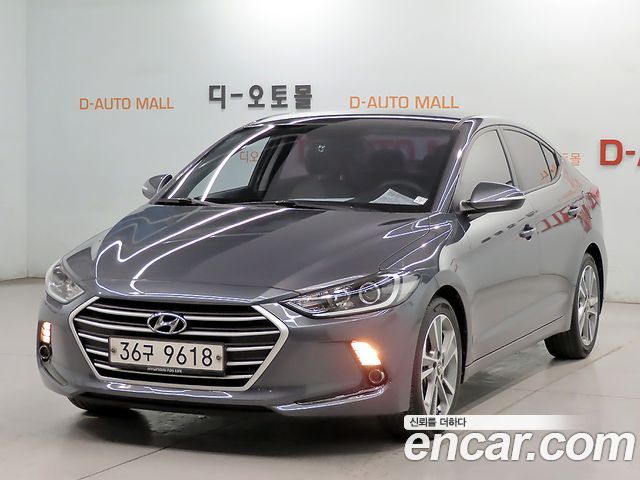 Hyundai AVANTE 2018 — photo 1