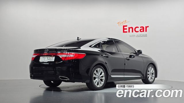 Hyundai Grandeur 2011 — photo 2