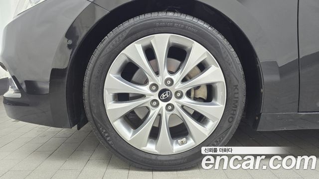 Hyundai Grandeur 2011 — photo 5
