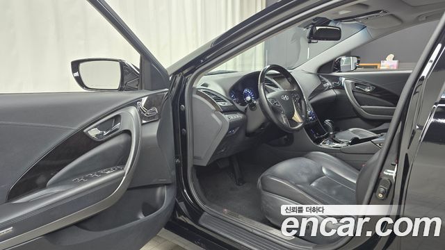 Hyundai Grandeur 2011 — photo 10
