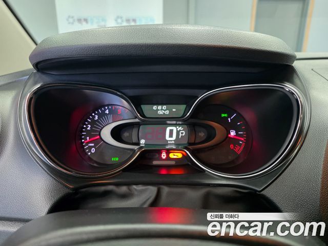 Renault Korea QM3 2017 — photo 8