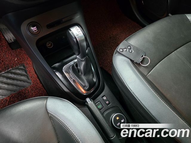 Renault Korea QM3 2017 — photo 9