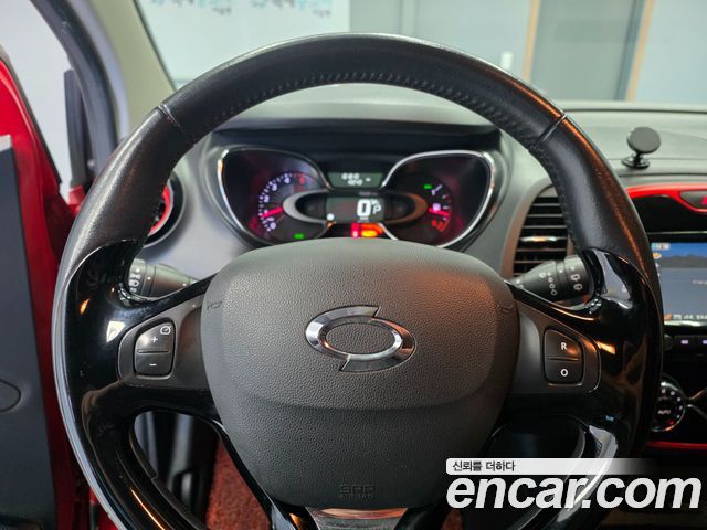 Renault Korea QM3 2017 — photo 12