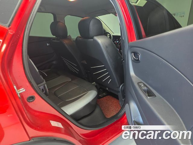 Renault Korea QM3 2017 — photo 16