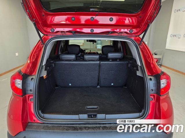 Renault Korea QM3 2017 — photo 17