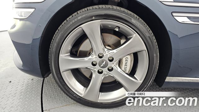 Genesis G80 2022 — photo 5
