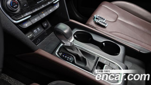 Hyundai Santafe 2019 — photo 9