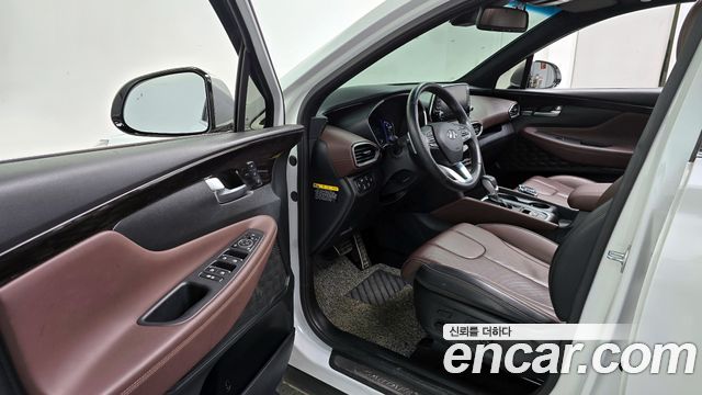 Hyundai Santafe 2019 — photo 11