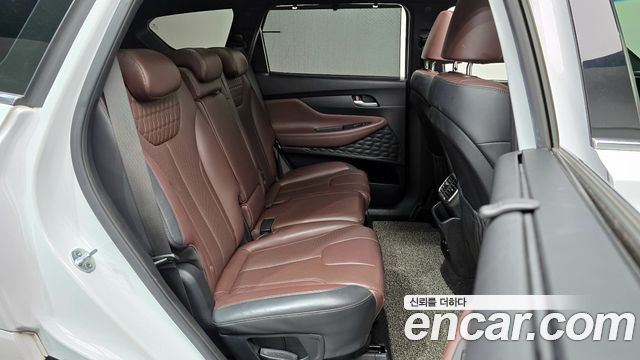Hyundai Santafe 2019 — photo 12