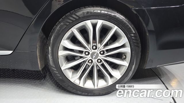 Hyundai Genesis 2014 — photo 5