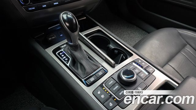 Hyundai Genesis 2014 — photo 9