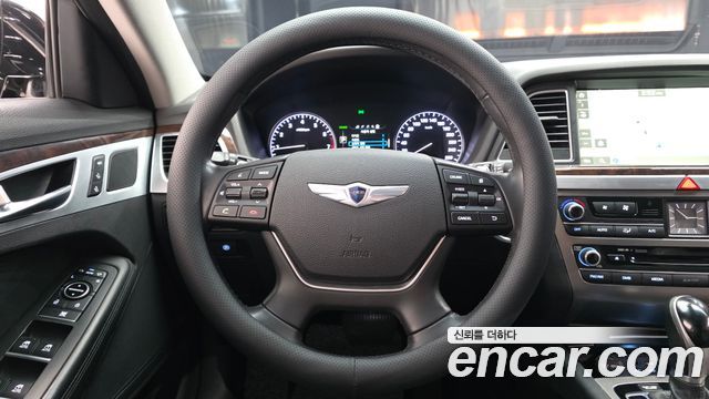 Hyundai Genesis 2014 — photo 13