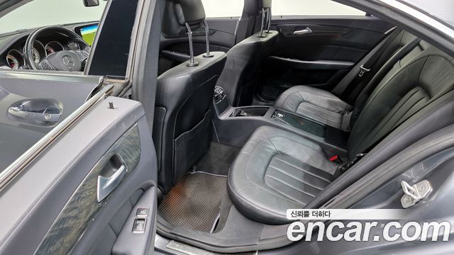 Mercedes-Benz CLS-Class 2016 — photo 12