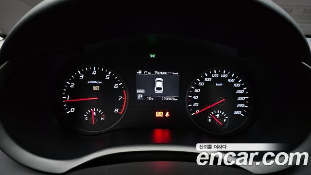 Kia Stinger 2018 — photo 8