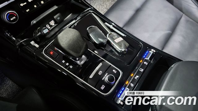 Kia Stinger 2018 — photo 9