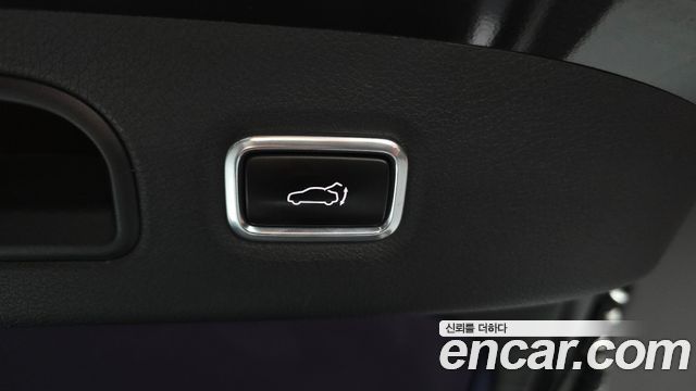 Kia Stinger 2018 — photo 20