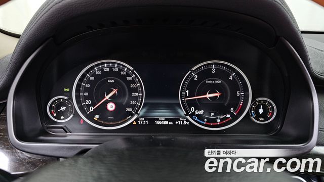 BMW X6 2018 — photo 8