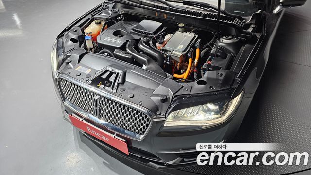 Lincoln MKZ 2019 — photo 6