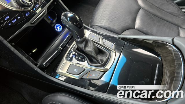 Hyundai Grandeur 2011 — photo 9