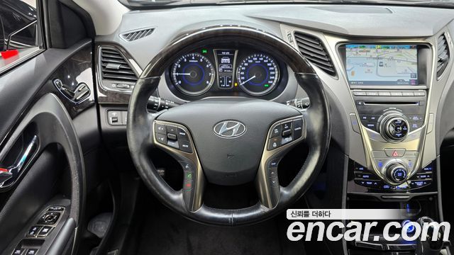 Hyundai Grandeur 2011 — photo 14
