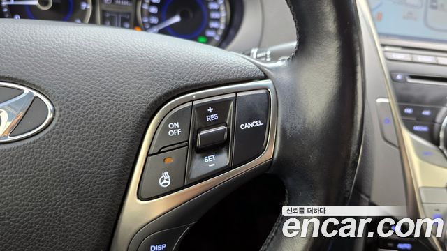 Hyundai Grandeur 2011 — photo 19