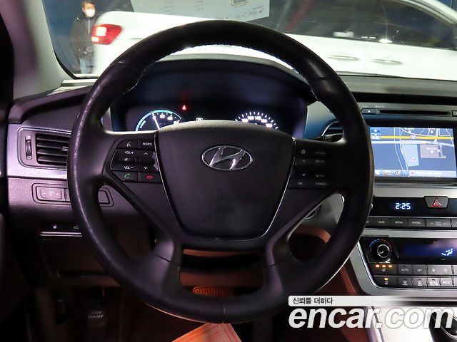 Hyundai Sonata 2015 — photo 10