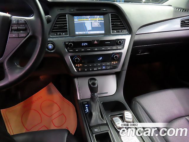 Hyundai Sonata 2015 — photo 11