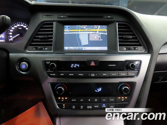 Hyundai Sonata 2015 — photo 12
