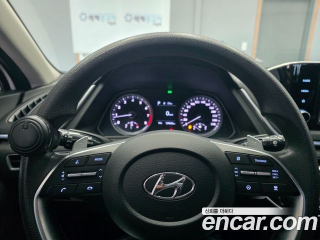 Hyundai Sonata 2020 — photo 12