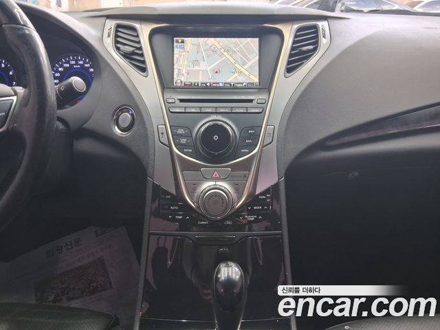 Hyundai Grandeur 2012 — photo 10