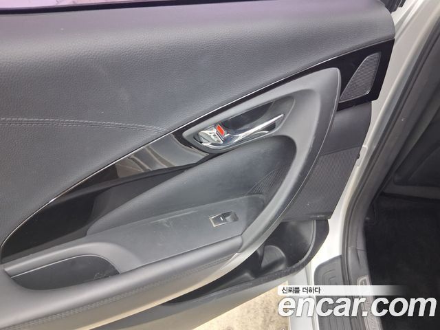 Hyundai Grandeur 2012 — photo 17