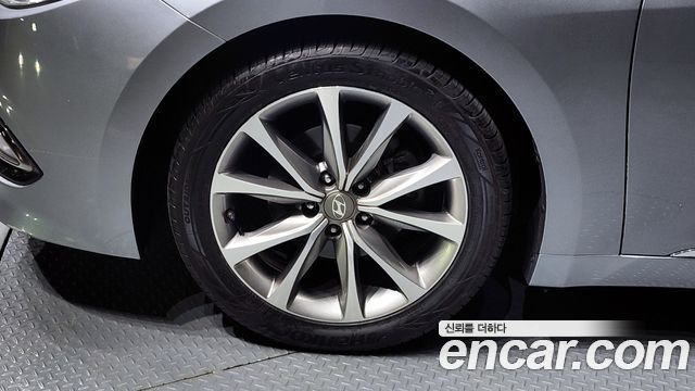 Hyundai Grandeur 2016 — photo 5