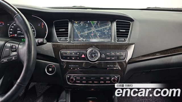 Kia K7 2013 — photo 19