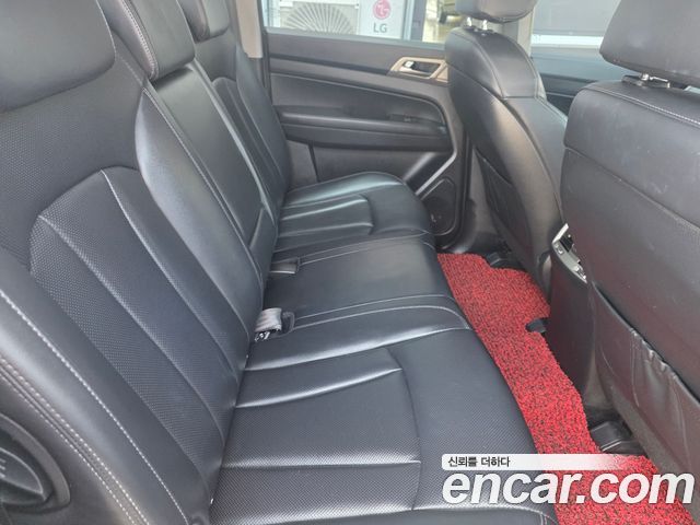 KG Mobility Rexton 2018 — photo 18