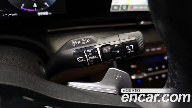 Kia Canival 2022 — photo 16