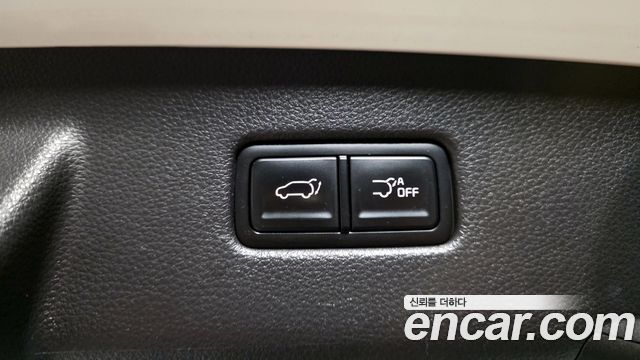 Kia Canival 2022 — photo 19
