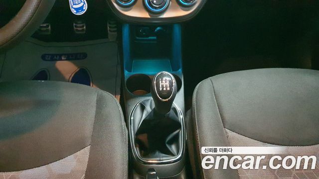 Chevrolet Korea Spark 2017 — photo 16