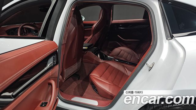 Porsche Panamera 2025 — photo 11