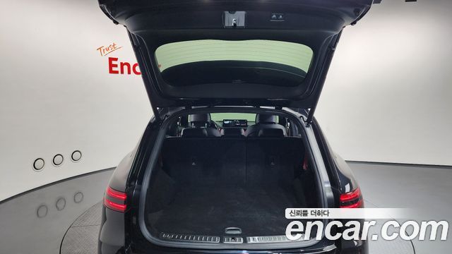 Genesis GV70 2021 — photo 20