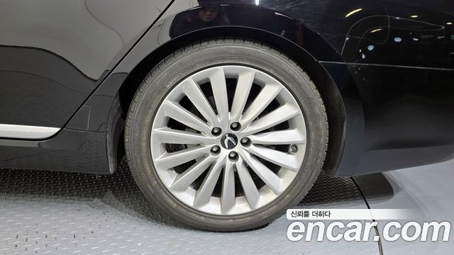 Hyundai Equus 2015 — photo 5