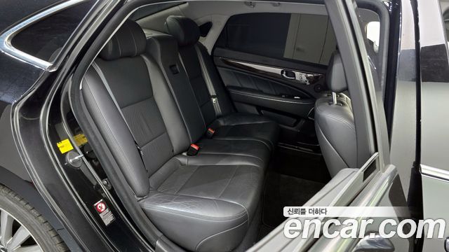 Hyundai Equus 2015 — photo 12